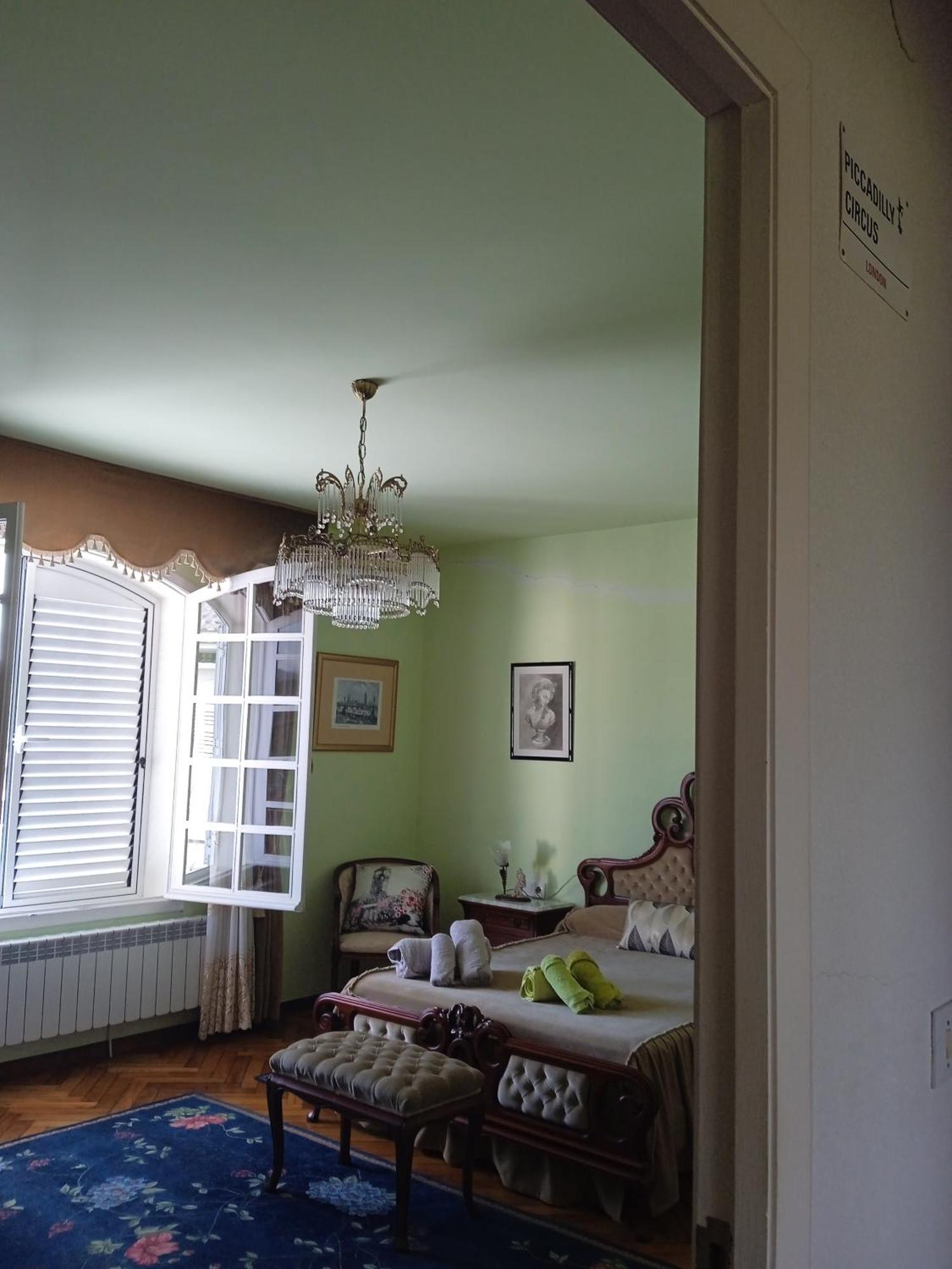 A Casa De Abelleira Ponteareas Bed & Breakfast ภายนอก รูปภาพ